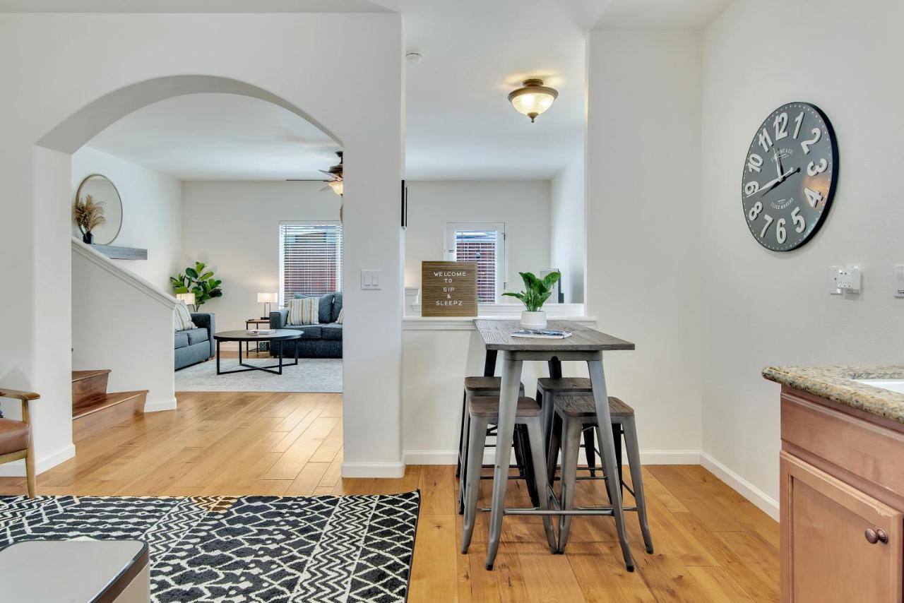 Villa Downtown Paso: Sip N Sleepz 3 Bed/2.5 Bath El Paso de Robles Exterior foto